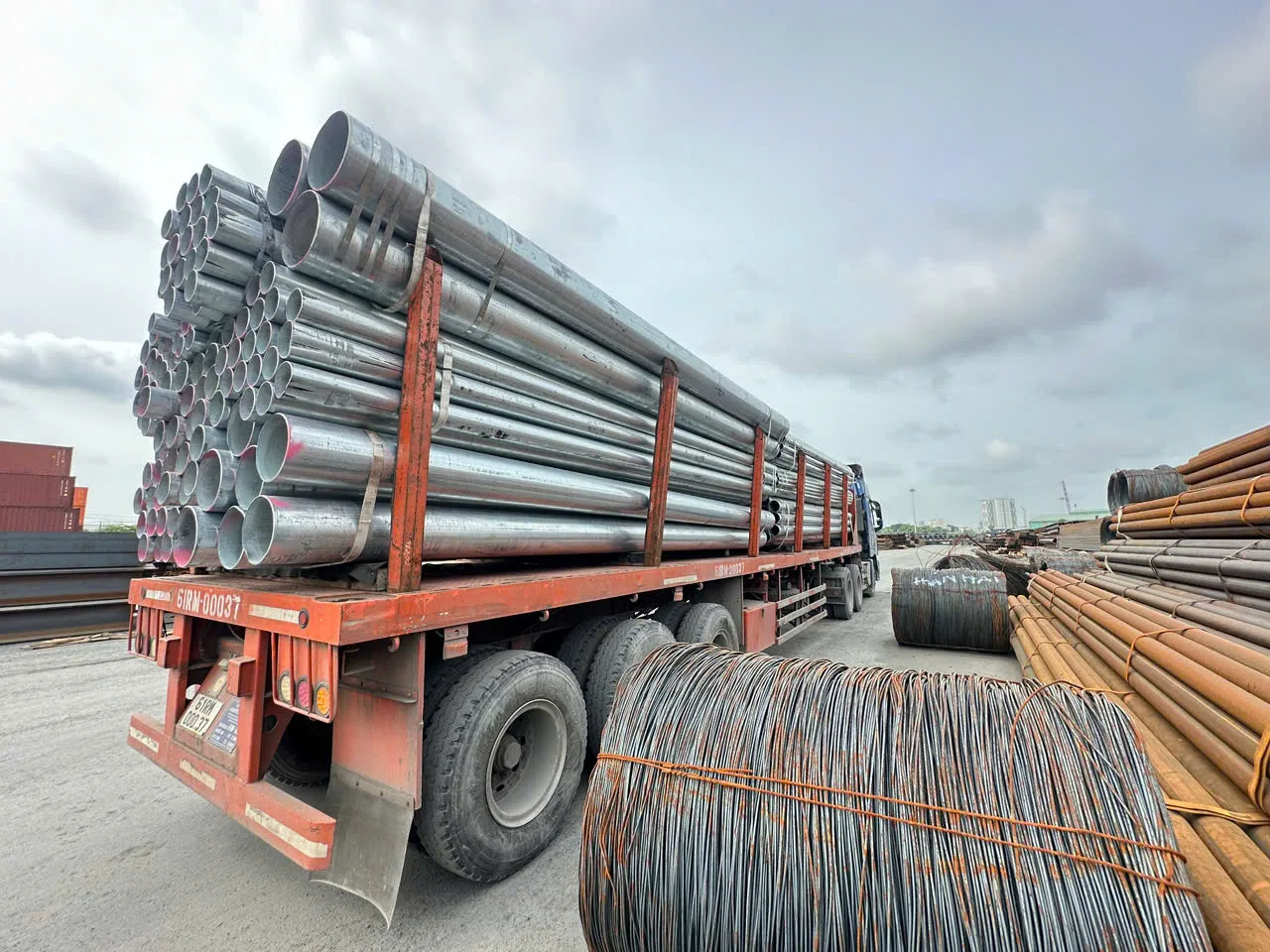 Ống thép mã kẽm nhúng nóng DN150: Giải pháp bền vững cho công trình